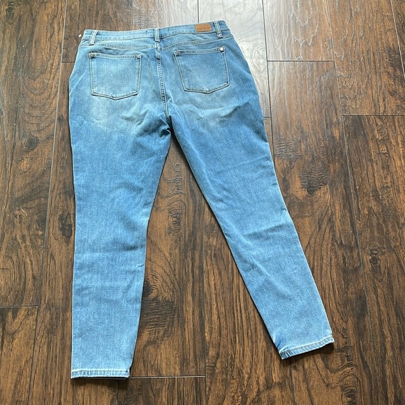 Judy Blue Skinny Fit Plus Size Jeans SZ 15/32 - Picture 6 of 9